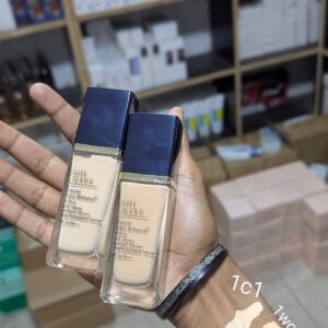 Estee Lauder Futurist Aqua Brilliance Foundation SPF 20/PA+++