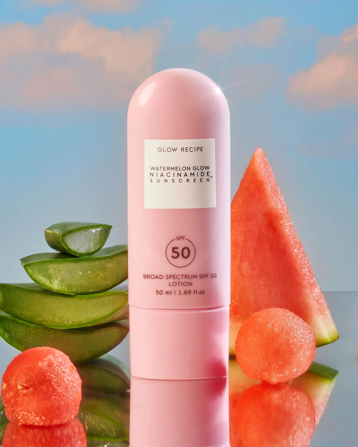 Glow Recipe Watermelon Glow Niacinamide Sunscreen SPF 50 - Image 2