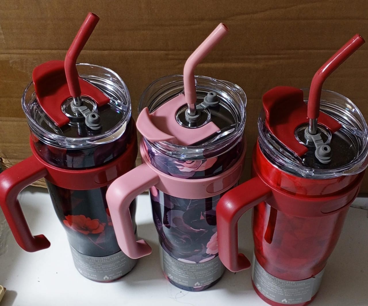 Ameya Double Wall Stainless Steel Tumbler 1180ML silicone with cape - Image 2