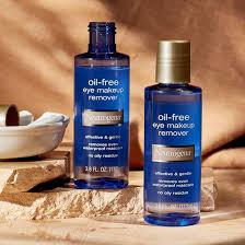 Neutrogena Oil-Free Eye Makeup Remover 162ml - Image 3