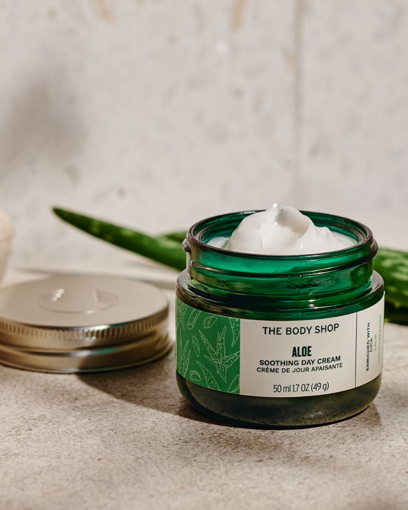 The Body Shop Aloe Soothing Day Cream - Image 3