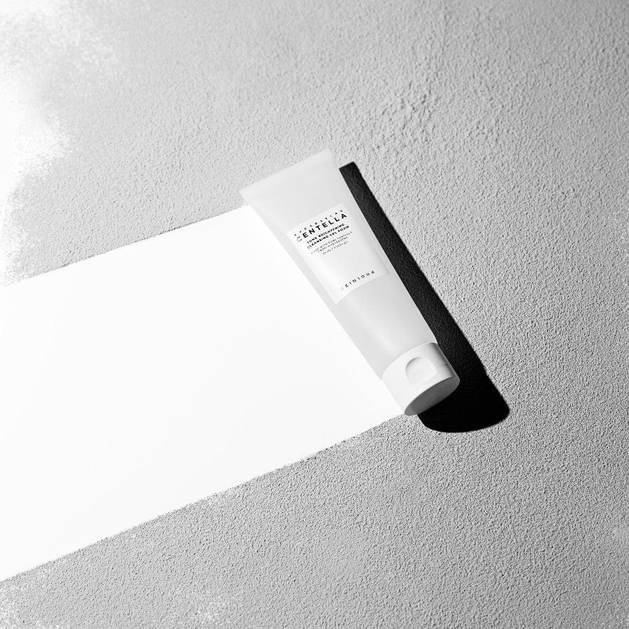 SKIN1004 - Madagascar Centella Tone Brightening Cleansing Gel Foam 125ml - Image 3