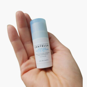 SKIN1004 Madagascar Centella Hyalu-Cica Silky-Fit Sun Stick SPF50+ PA++++ 7gm