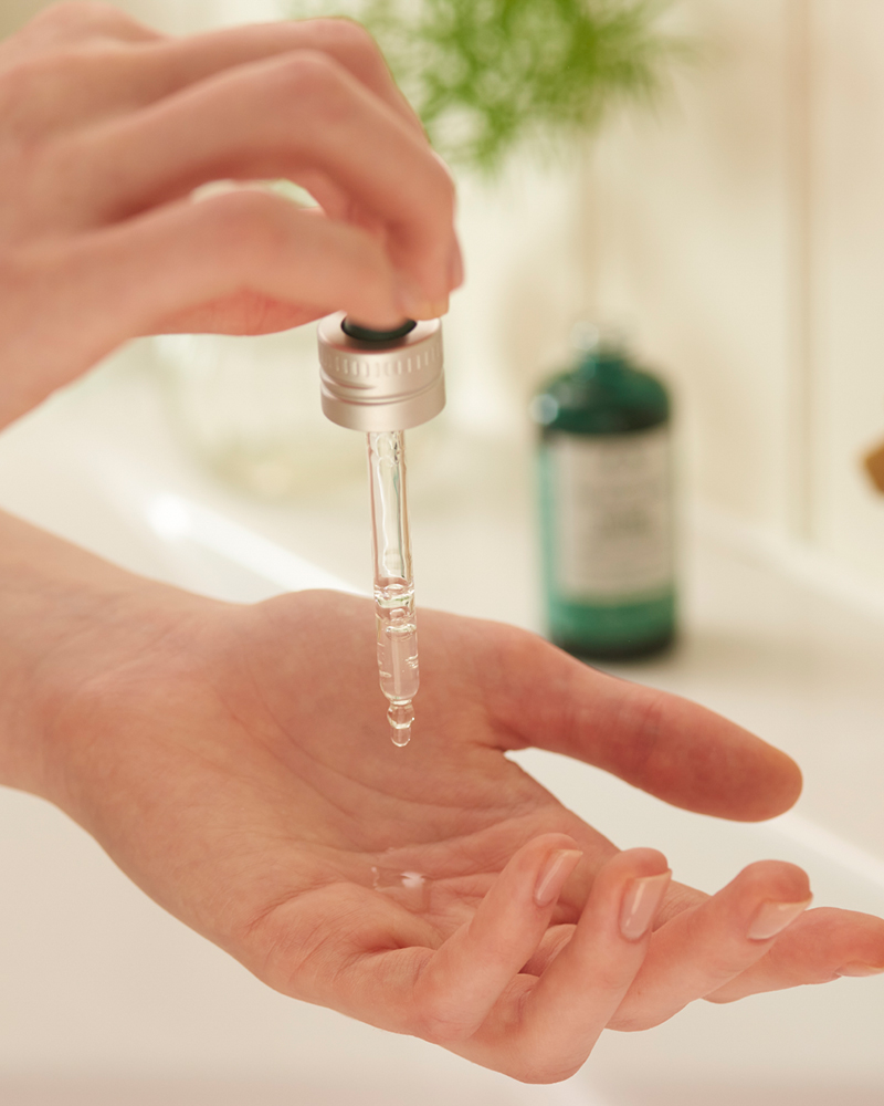 The Body Shop Tea Tree Anti-Imperfection Daily Solution 50ml - Image 3