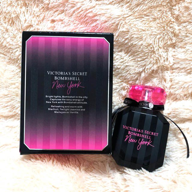 Victoria’s Secret Bombshell New York Eau de Parfum – 100ml - Image 2