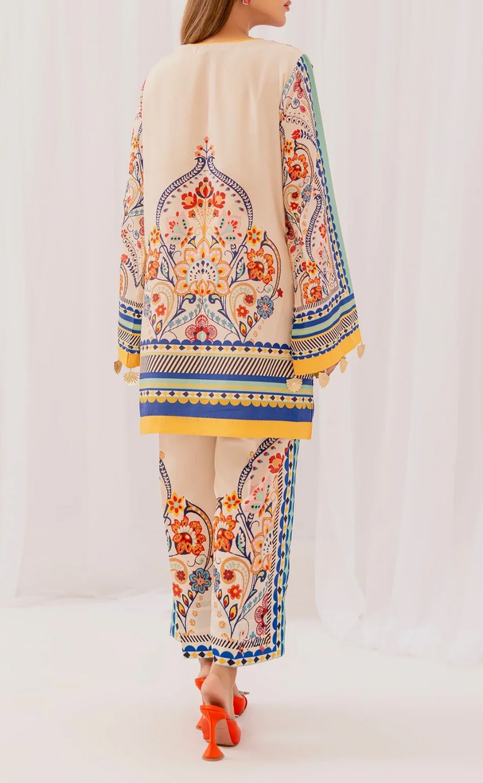 Stitched 2-Piece Printed Shirt & Trouser - Image 3