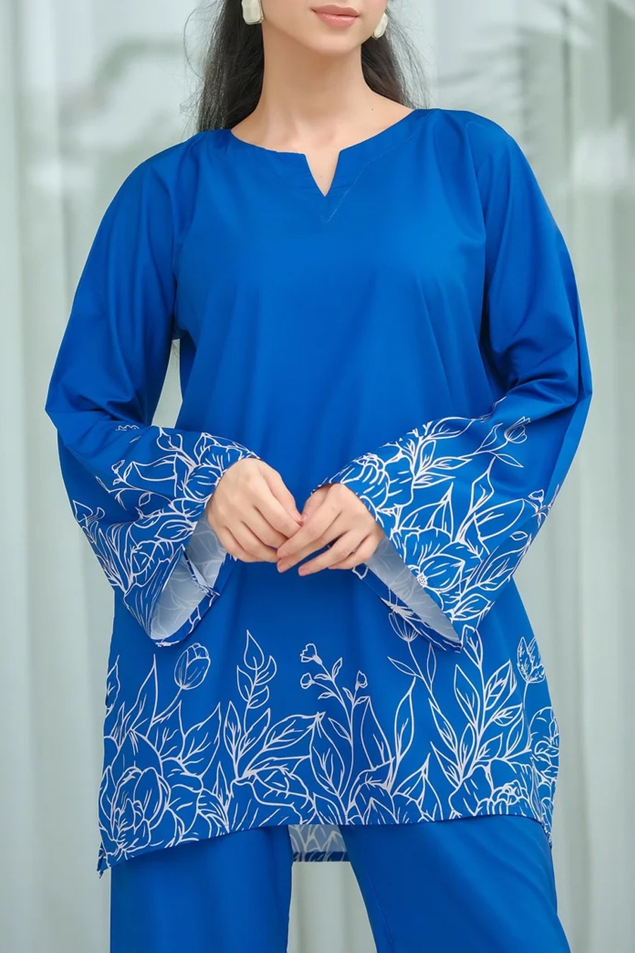 Stitched 2-Piece Printed Shirt & Trouser - Image 3