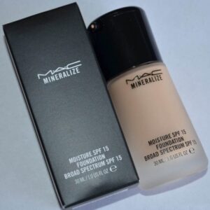 MAC Mineralize Moisture SPF 15 Foundation – 30ml